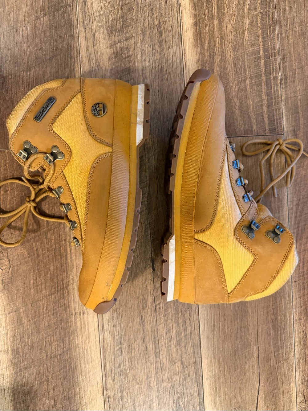 Men’s Timberland Wheat Nubuck' Mid Boots